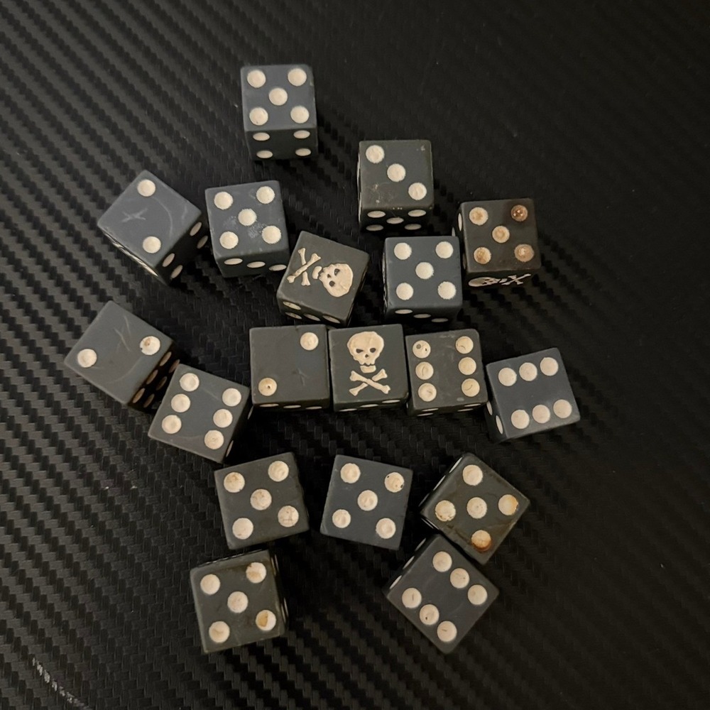 Disney Pirates of The Carribean Dice Game Replacement Pieces - Picture 2 of 3